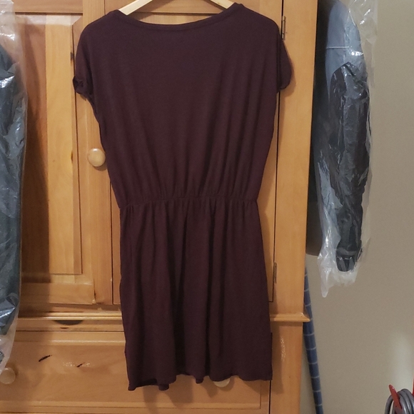 H&M dress - Picture 4 of 4